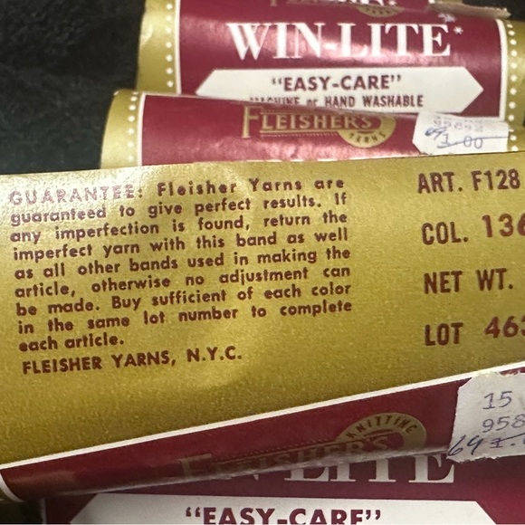 VINTAGE YARN: 19 SKEINS - FLEISHER’S WIN-LITE EASY-CARE YARN…….BLACK🖤🖤🖤🖤 - Picture 6 of 15